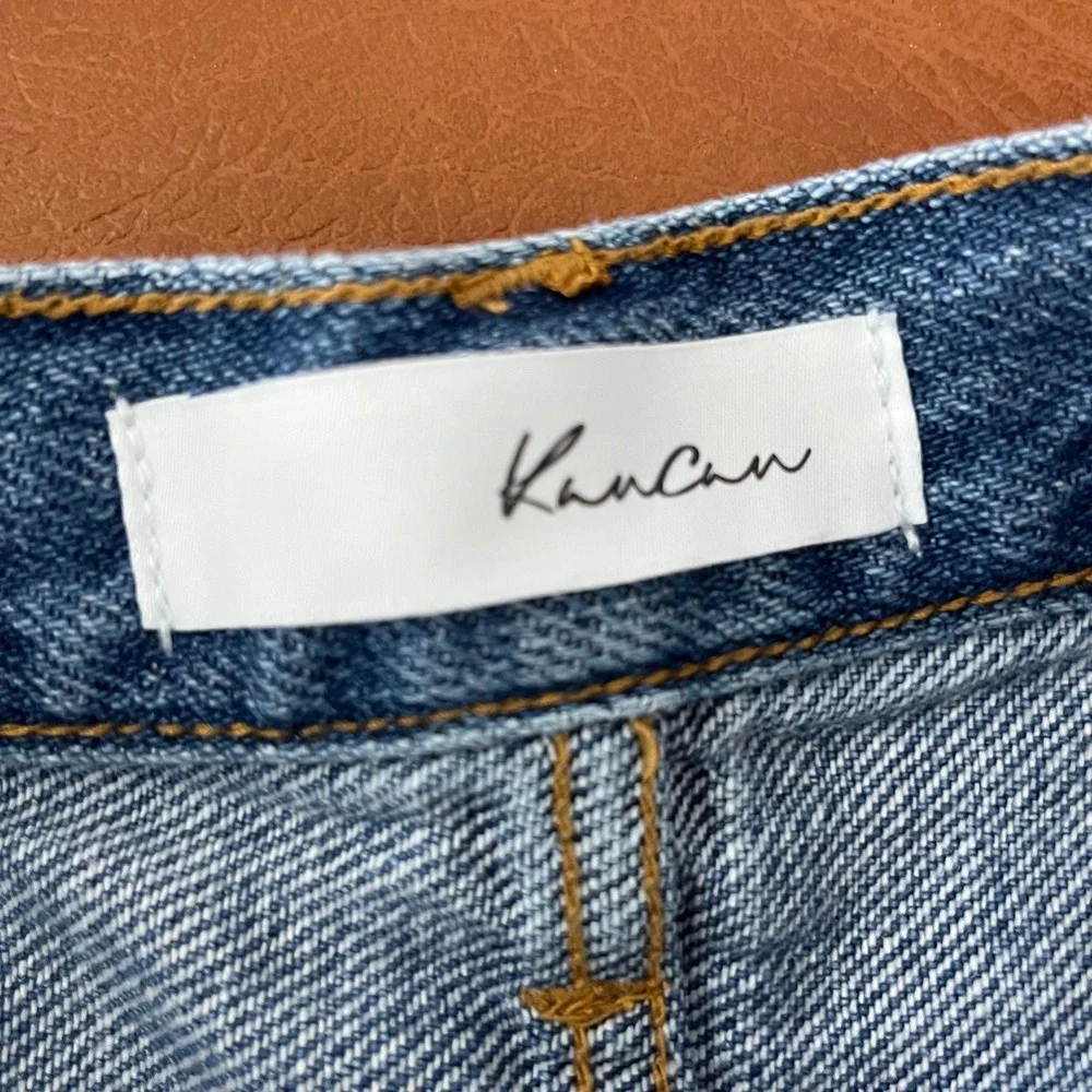 KanCan Distressed Denim Shorts Medium Wash High‎ Rise Cutoff Size 27 / 7